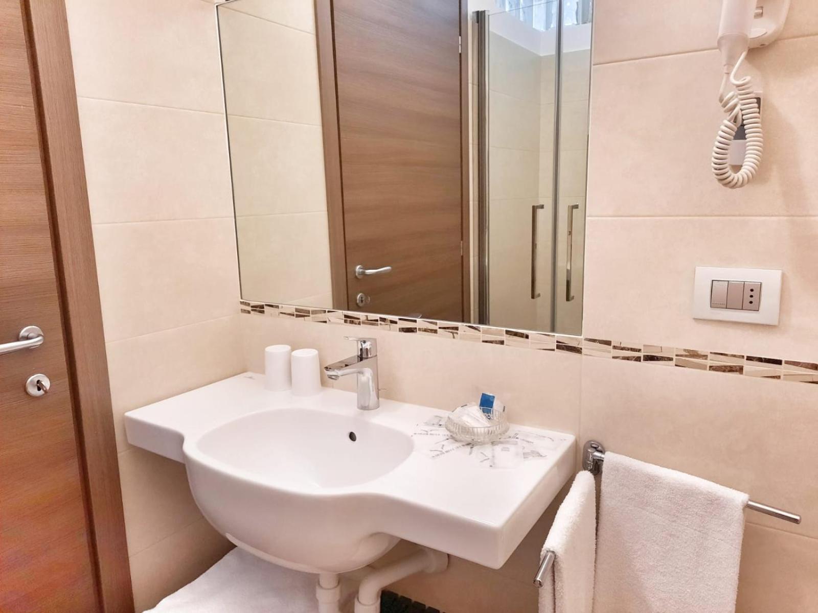 Residence Argentina R.T.A. Spotorno Phòng bức ảnh