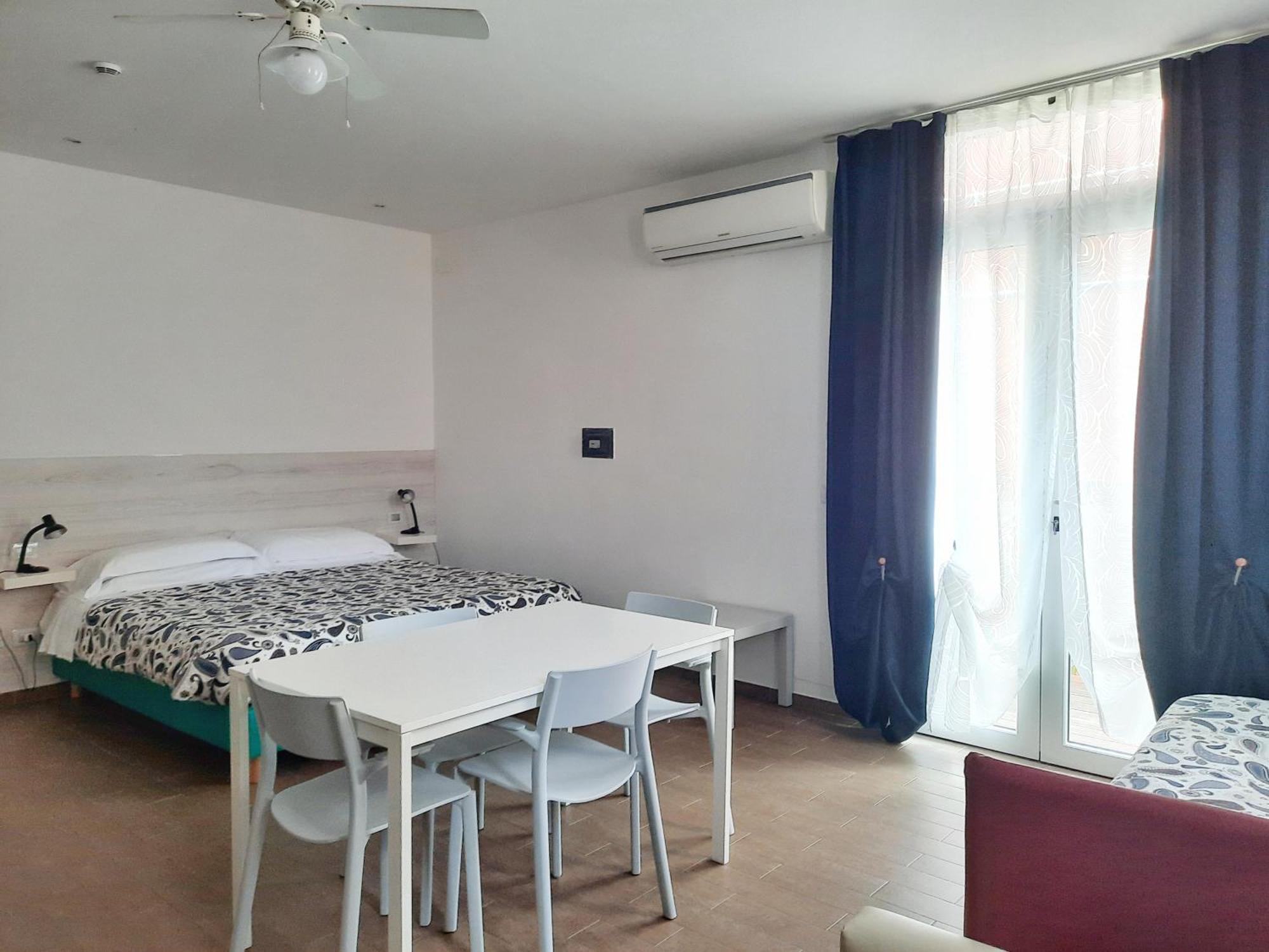 Residence Argentina R.T.A. Spotorno Ngoại thất bức ảnh