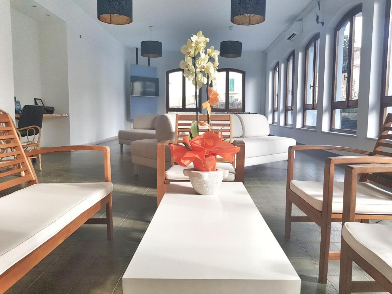 Residence Argentina R.T.A. Spotorno Ngoại thất bức ảnh
